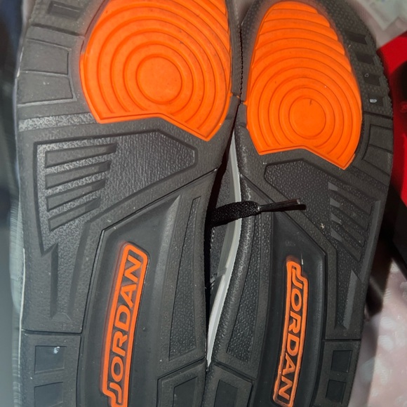 Jordan 3 Fear - Picture 3 of 7